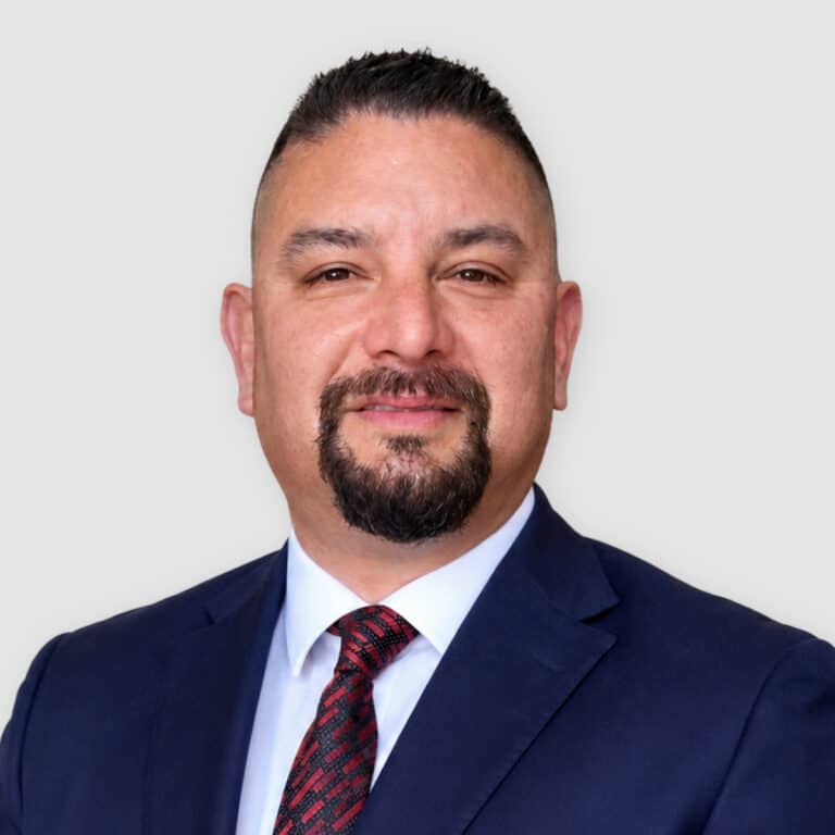 Robert Morales Moreno
