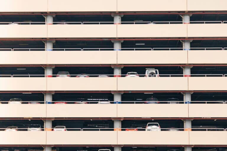 Building,Structure,With,Multiple,Levels,Of,Parked,Cars,Creating,A